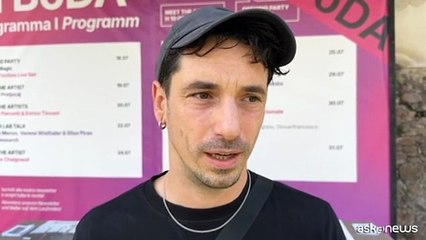 Bolzano Danza, le bandiere e i corpi politici di Panzetti e Ticconi
