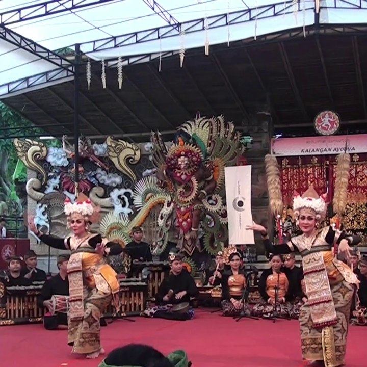 Le Legong et le Gamelan Semar Pegulingan : Harmonie et grâce de Bali