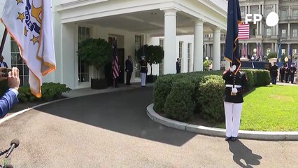 Trump dice que Armenia y Azerbaiyán se comprometen a dejar de enfrentarse "para siempre"