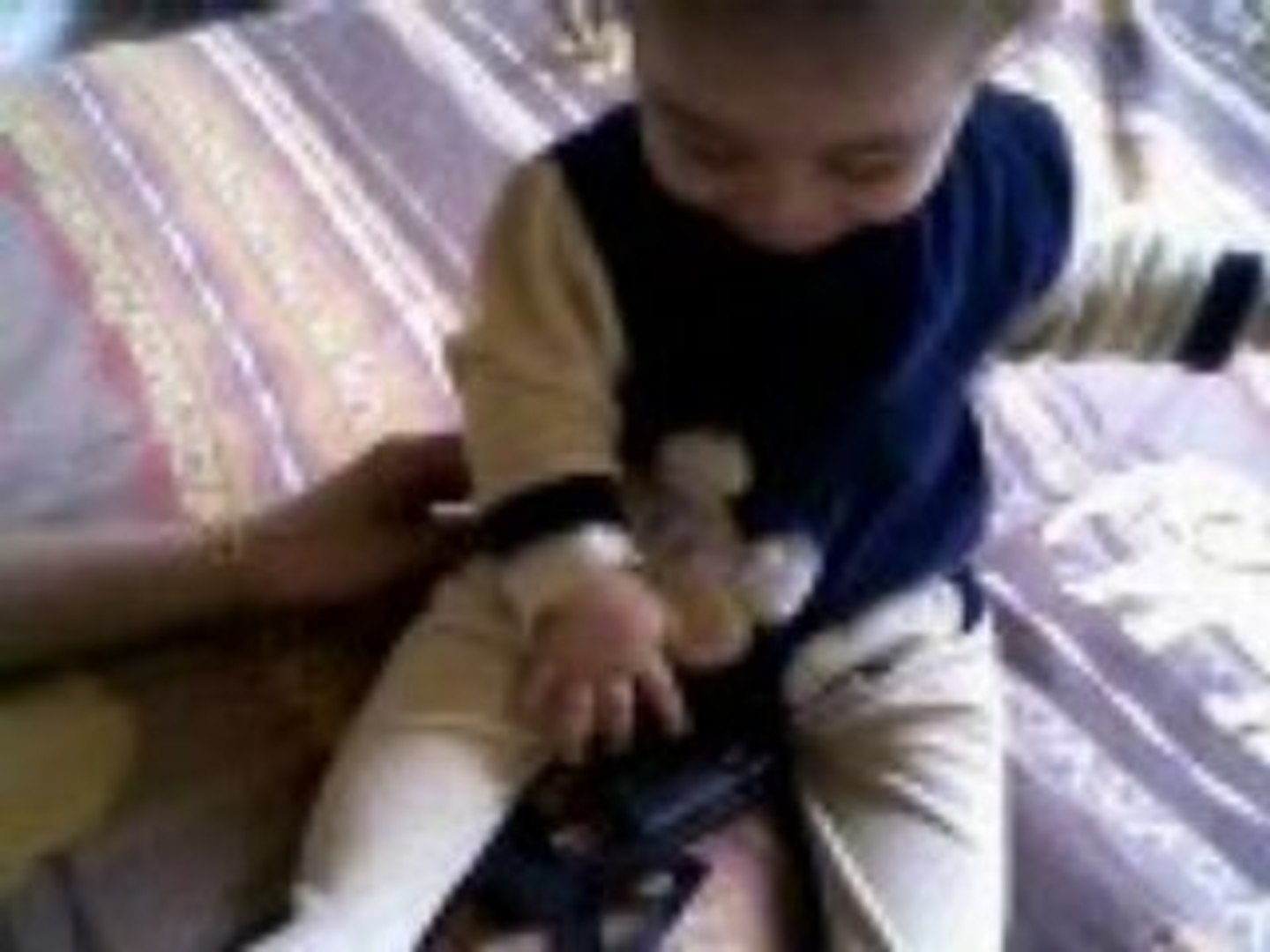 Bebe Fou Rire Mdr Video Dailymotion