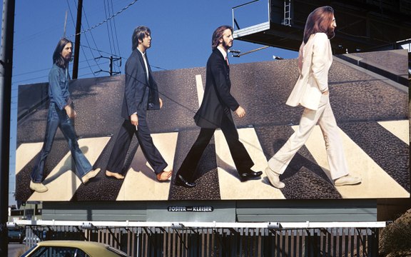 I Beatles, Abbey Road e le strisce pedonali che hanno fatto la storia della musica