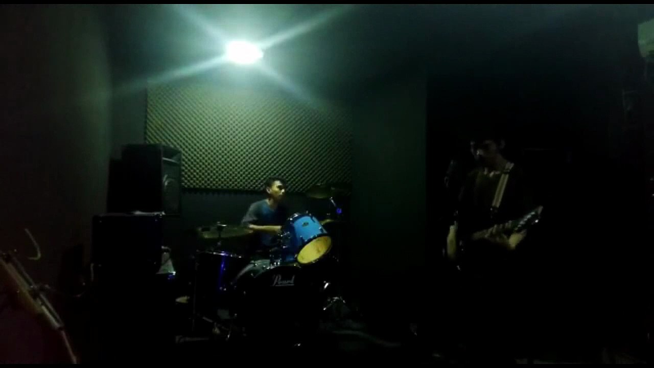 Nyanyi aja (Mentari)