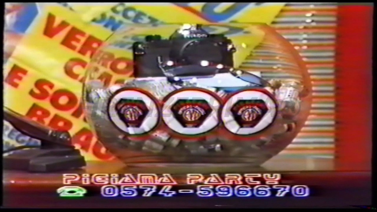 Pronto Raffaello con Brunetto Salvini. Dal programma Pigiama party. TVR  Teleitalia 1986