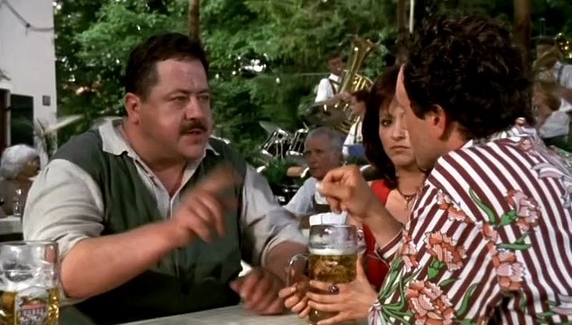 Die Rosenheim-Cops S02E09-Der Rivale im Kofferraum