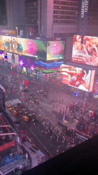 Global - 🚨 BREAKING： Times Square shooting reports, Witnesses say multiple sho...