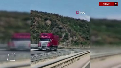 Tokat'ta kilometrelerce süren tehlikeli yolculuk
