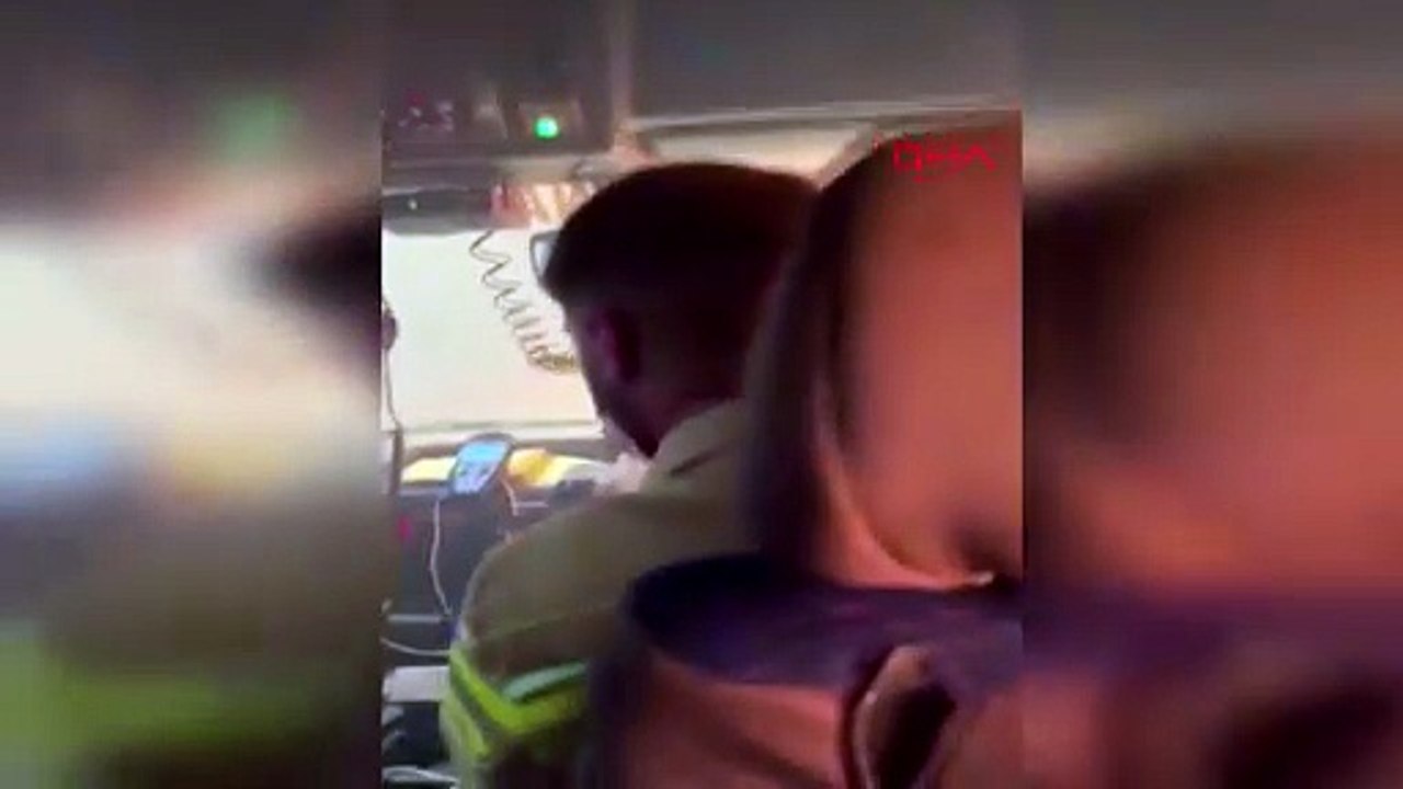 Çanakkale'deki orman yangınında ekipler alevlerin içinde kaldı