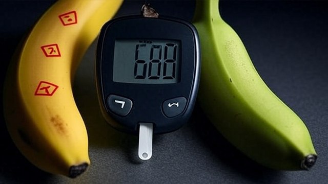 Diabetes And Banana: डायबिटीज के मरीज केला खा सकते है | Diabetes Me Kela Khana Chahiye | Boldsky