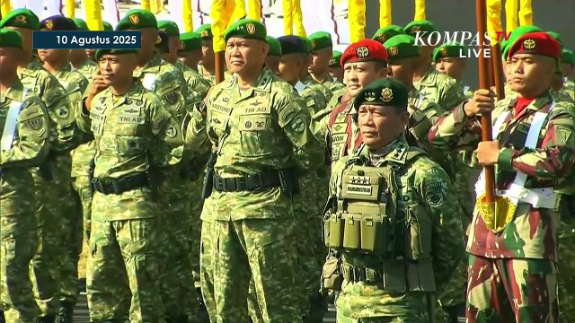 Saat Dedi Mulyadi Salami Menko AHY-Pratikno di Upacara Kehormatan Militer Dipimpin Presiden Prabowo