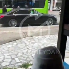 Esnafı gezerek Kuran kursları için para toplayıp, Mercedes marka arabası ile gitti