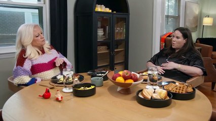 My Big Fat Fabulous Life (2015) Season 13 Episode 7- The Town Mouse and Country Mouse