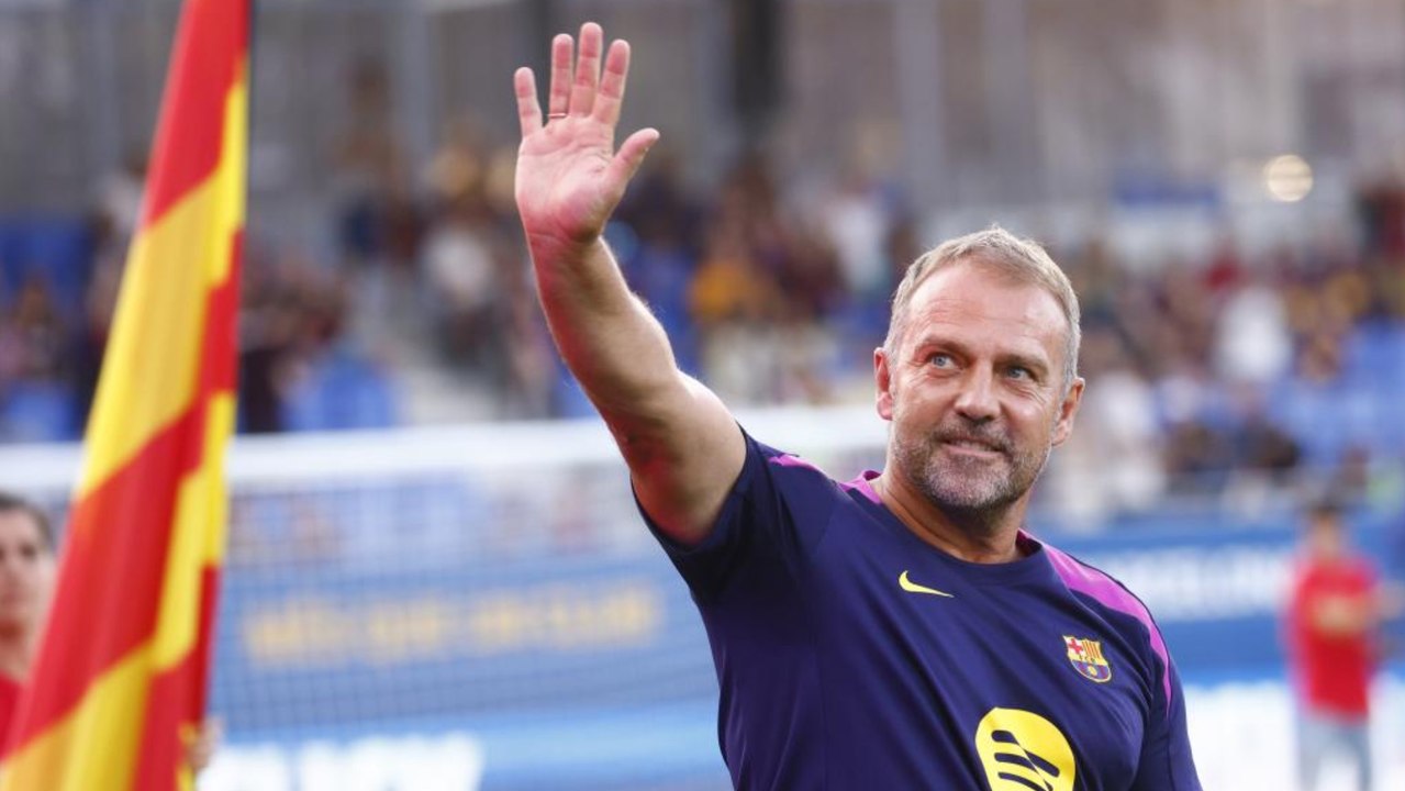 Flick se atreve con el castellano... y el catalán: "Visca el Barça i visca Catalunya!"