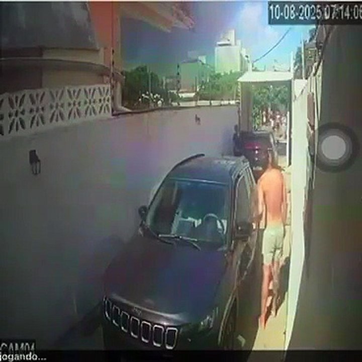 Vídeo mostra momento em que pousada começa a pegar fogo em Stella Maris