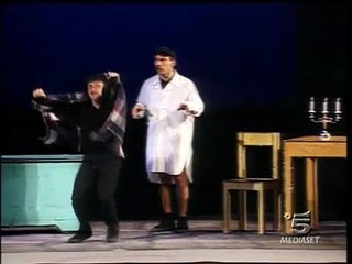 Aldo Giovanni E Giacomo - Nico Ed Il Conte Dracula (I Corti)