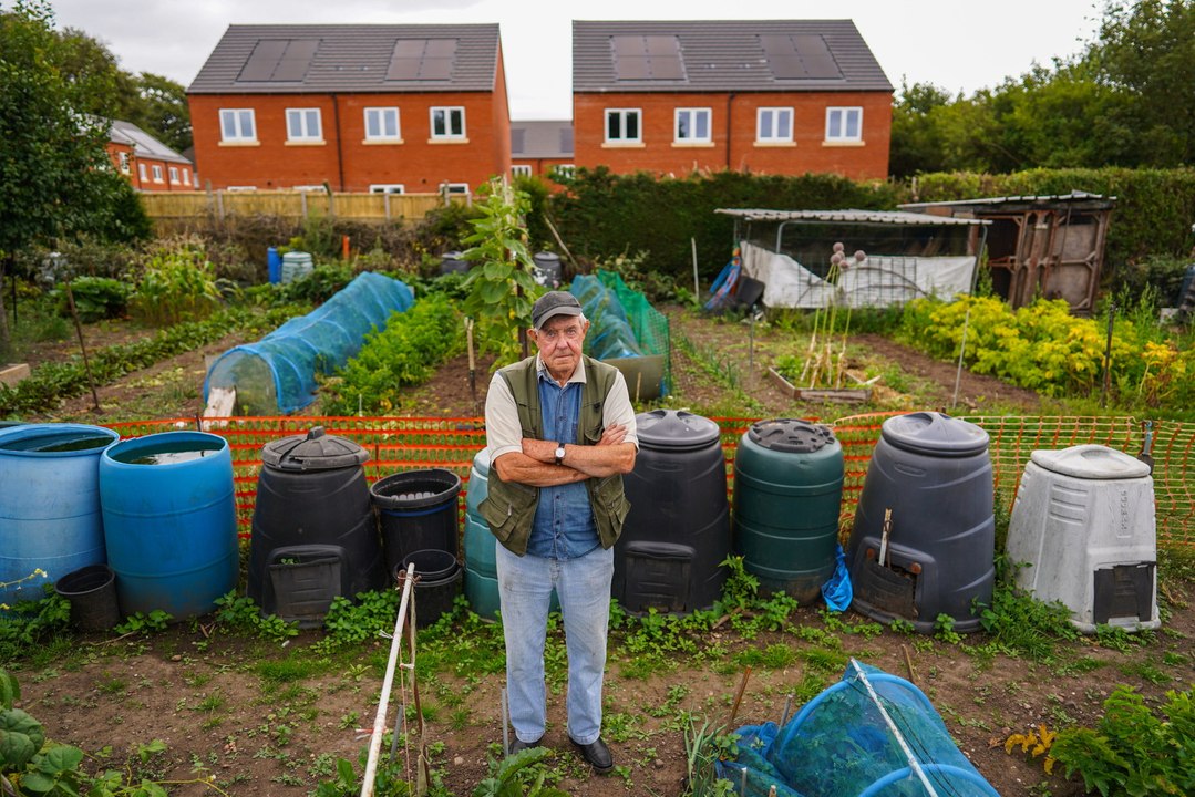 Furious East Midlands residents vow to fight back on Angela Rayner's 'war on allotments'