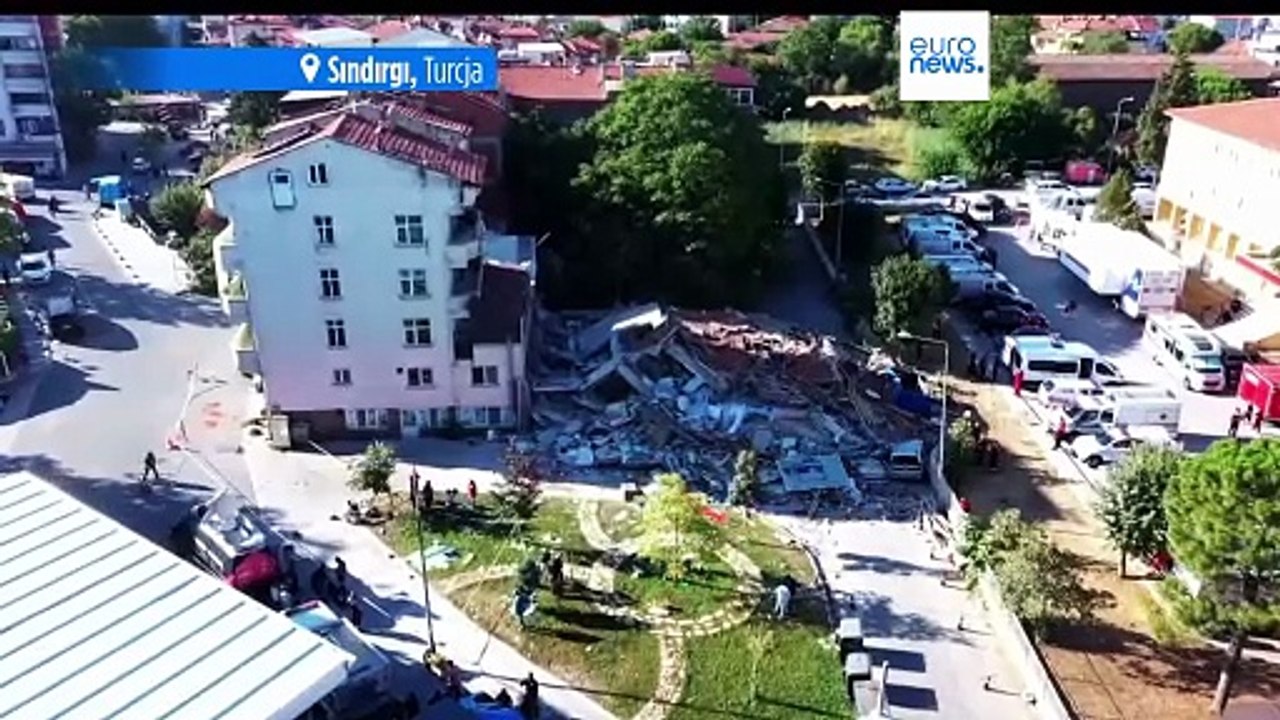 Trzęsienie ziemi w Turcji: jedna ofiara i kilkadziesiąt rannych