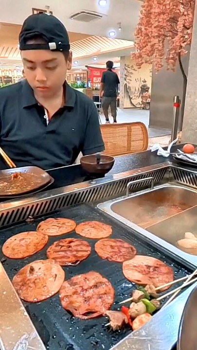 Rekomendasi Kuliner Tokusen Wagyu Beef All You Can Eat di Kaizen BBQ Grill & Shabu-Shabu Kuta Bali...#TokusenWagyuBeef #KaizenBBQGrill #RekomendasiRestoBali #KaizenAllYouCanEat #NgurahSuryaKusuma