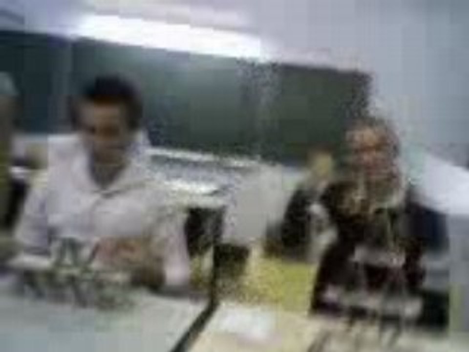 Chateau de cartes, Yanis au Lycee Charles de Gaulle a Sete