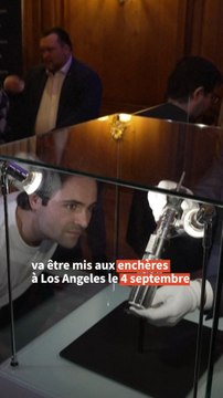 Le sabre laser de Dark Vador va être mis aux enchères