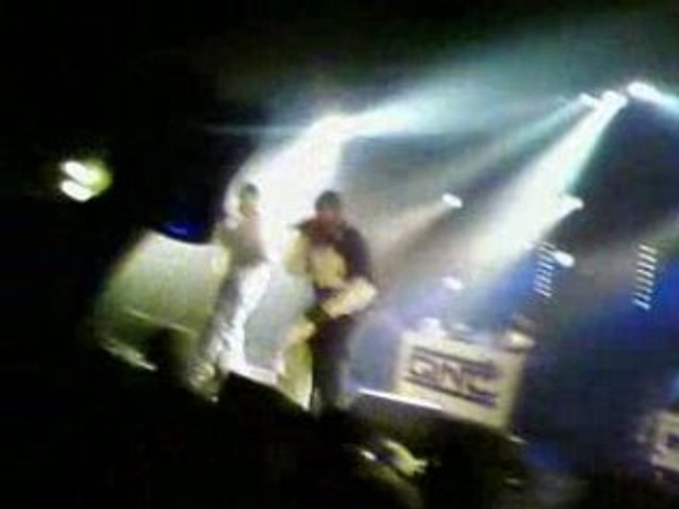 Method man et Redman (live marseille)01/04/08part10