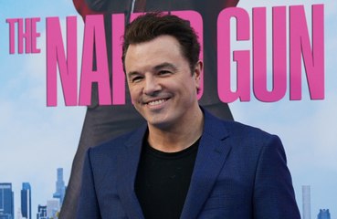 Seth MacFarlane has called for less negative stories on TV