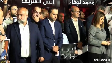 Protesta dei giornalisti di Al Jazeera dopo la morte di 5 reporter