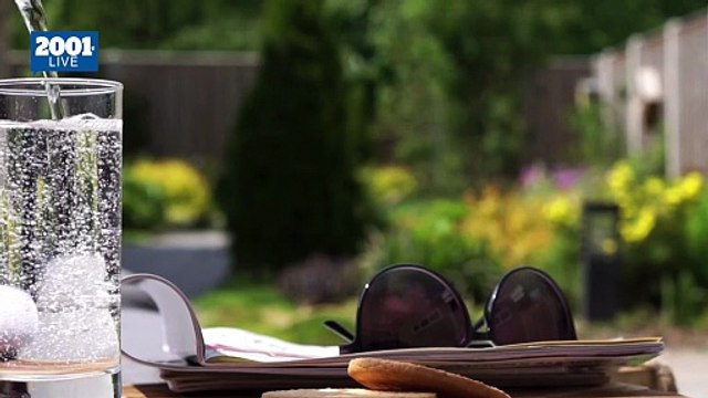 Tu cuerpo necesita más de dos litros de agua: descubre cómo calcular la cantidad exacta