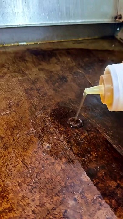 A big fat juicy burger#fypageシ #foryourpage #cooking #homecooking #goodfood #pasta  #creamycheese #foodlovers #recipe #simplerecipe #eating #foodie #yummyfood #creamy #pastarecipes #spaghetti #deliciousfood #viralrecipe #burger #bigburger #burgerking