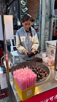 How to Make Slushy Coca-Cola Thai Street Food How to Make Slushy Coca-Cola Thai Street Food#streetfood #thaifood #thailand #slushy