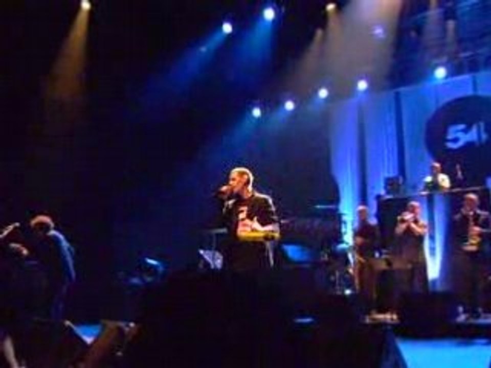 Mr tout le monde hocus pocus a l'olympia