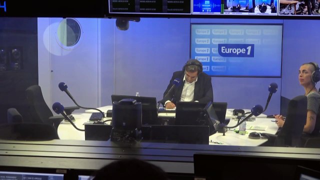 EXTRAIT - Jours fériés : les professionnels du tourisme inquiets pour l'impact pour leurs chiffre d'affaires