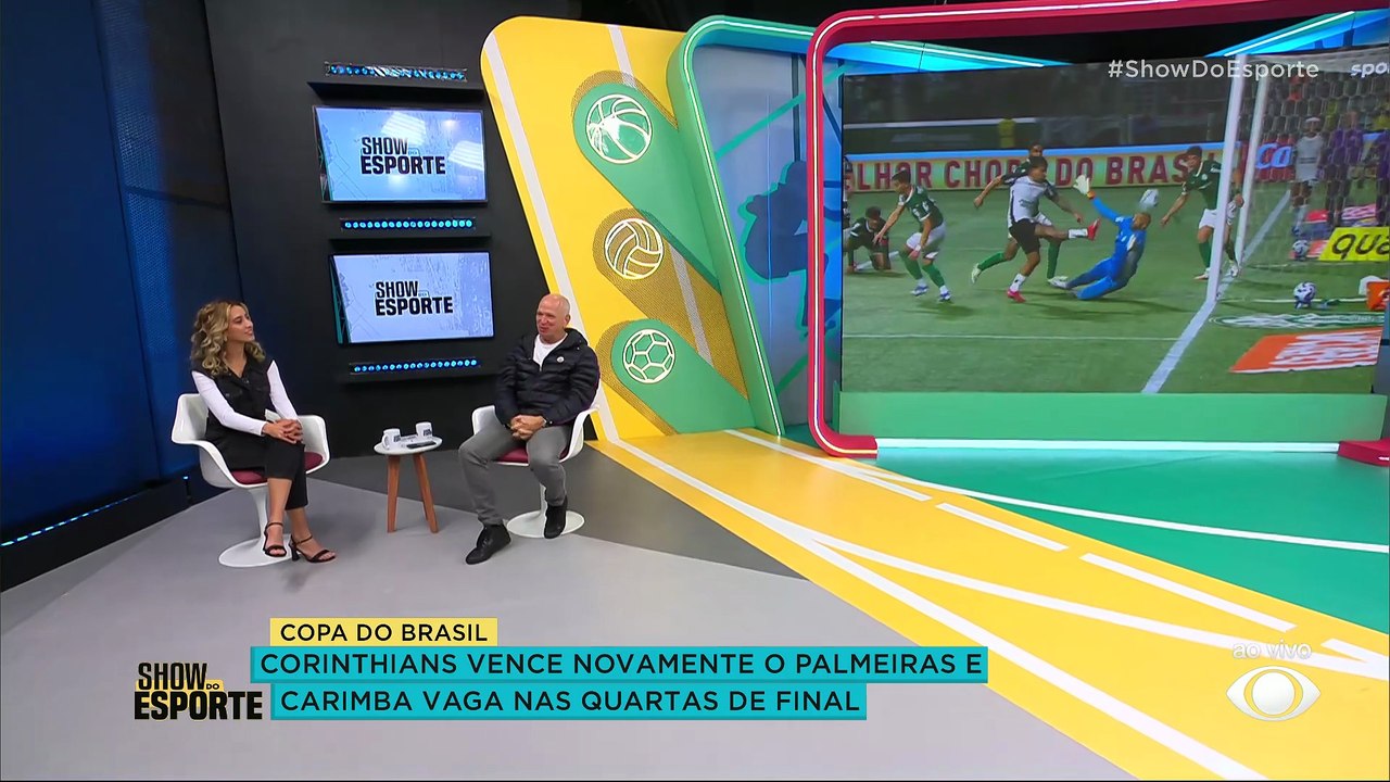 Dorival foi a vantagem do Corinthians contra o Palmeiras, diz Elia Jr.