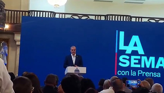 Abinader responde a críticas de Leonel Fernández sobre supuesta manipulación de datos y lo convoca a reclamarle a organismos internacionales