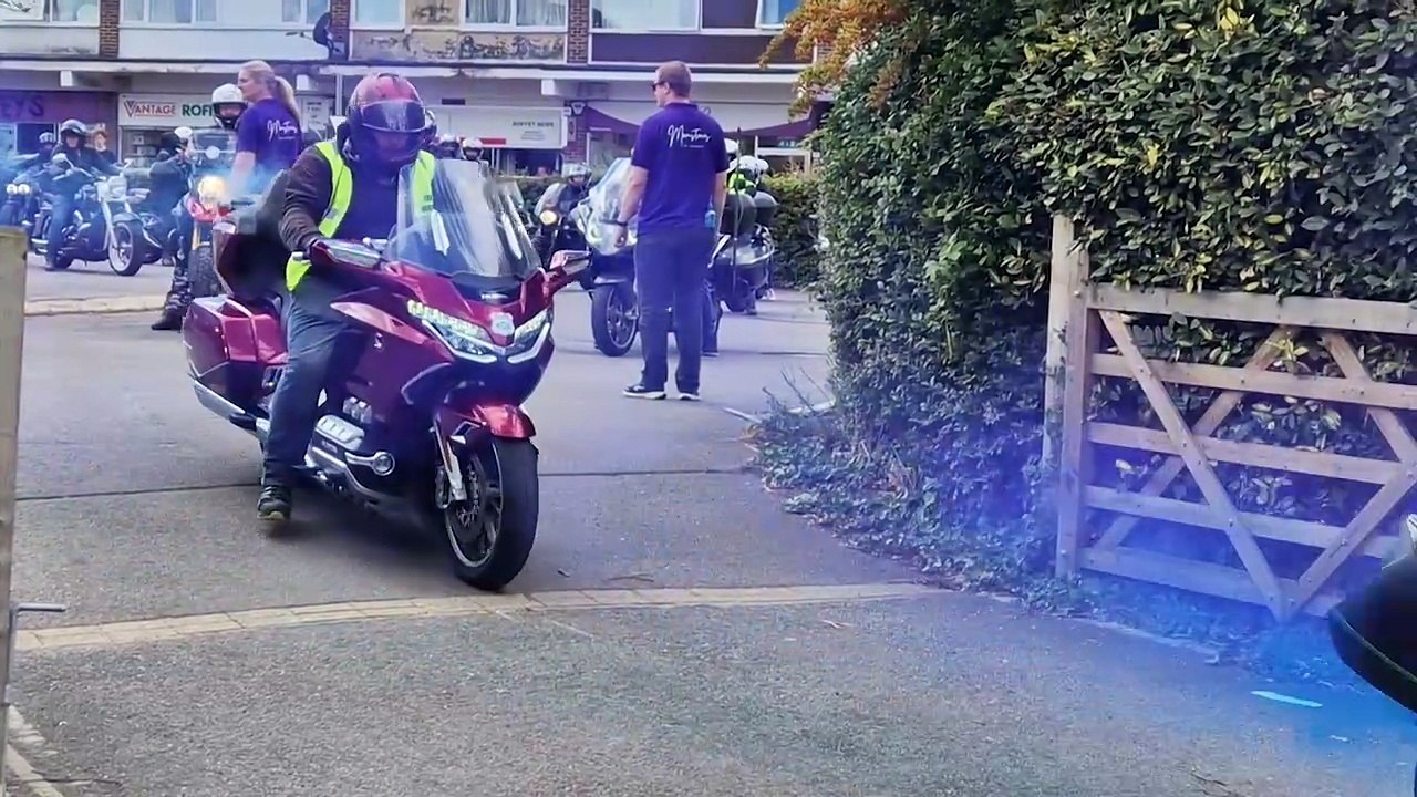 Over 60 motorbikes ride from Roffey for charity