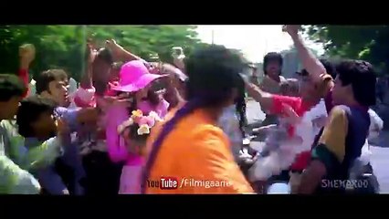 Aaj Sajke Nikli Hai /1996 Papi Gudia /Udit Narayan, Alka Yagnik, Avinash Wadhavan , Karisma Kapoor