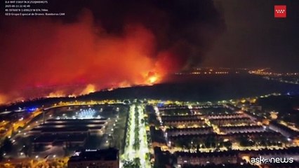Spagna, vasto incendio a Nord di Madrid: un morto