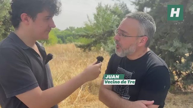 Juan, vecino de Tres Cantos: Ha habido mucha incertidumbre y muchos nervios. El fuego estaba a 20 o 30 metros de la casa de nuestro vecino