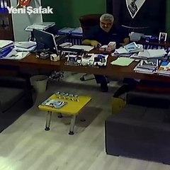 İBB'nin paralarını böyle cebe indirmişler! Balya balya paraları dağıtırken görüntülendi