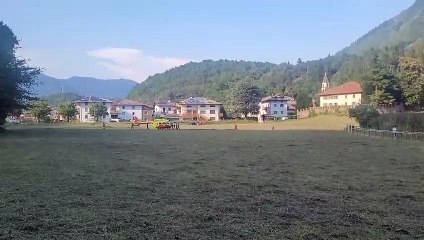 Lases, si fa male tuffandosi: il recupero di un bimbo di 9 anni