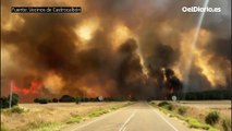 El incendio de Zamora que ha llegado a León desalojando siete pueblos y 2.400 personas