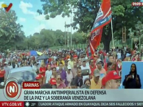 Pueblo de Barinas se moviliza en respaldo al pdte. Nicolás Maduro y en defensa de la patria