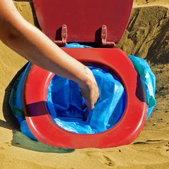 Clever summer hacks to cool you off and help you enjoy your vacation!