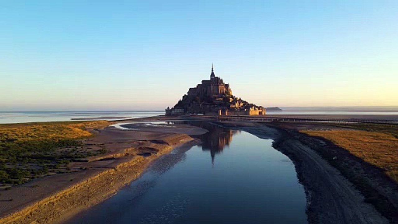 The view of Mont Saint Michel from the sea, in France - 4K