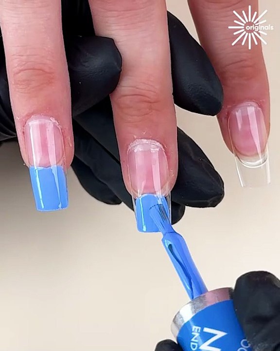 Say hello to flawless ombre nails 💅