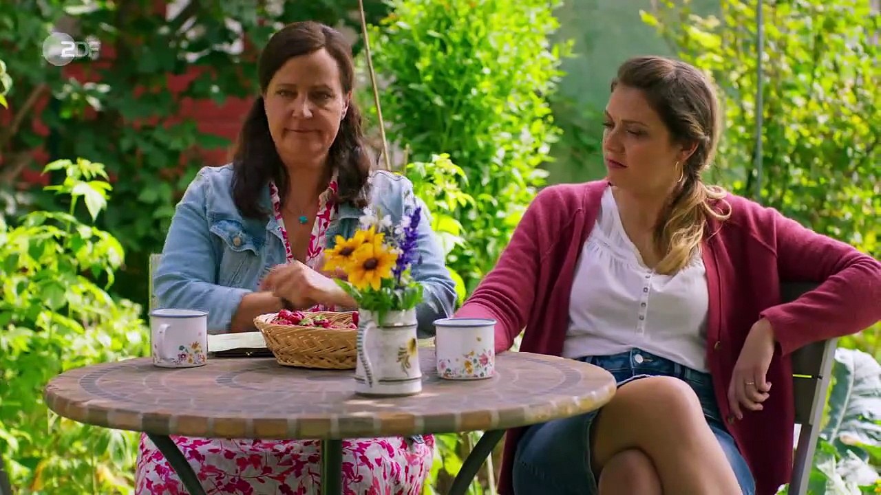 Die Rosenheim-Cops (577) Staffel 24 Folge 23 - Eine hochintelligente Gesellschaft