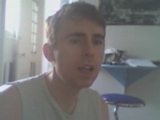 Wiwi massacre "Donnez moi des sous"