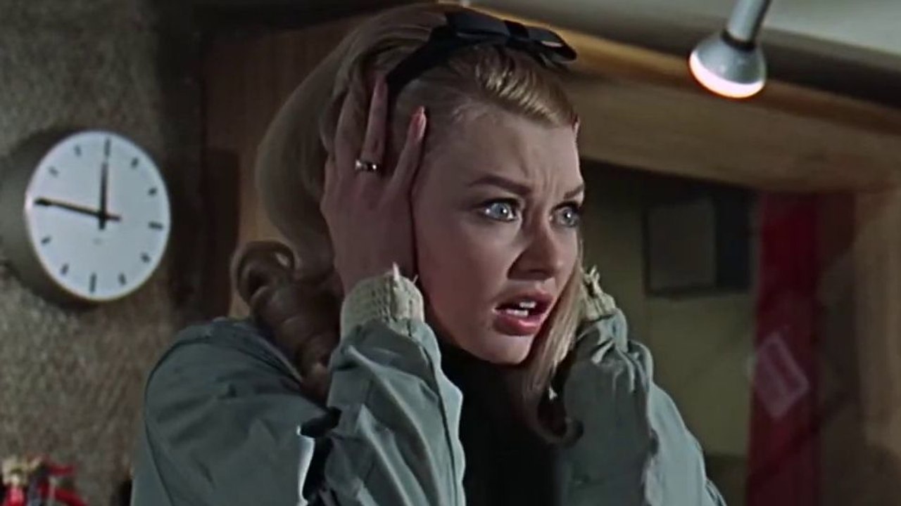 Frankenstein 70 - Das Ungeheuer mit der Feuerklaue Trailer OV