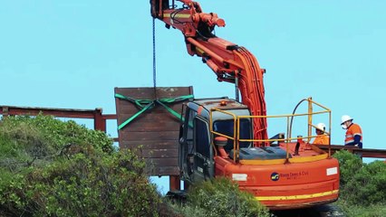 Coastal erosion forces much-needed infrastructure to be demolished in Western Australia