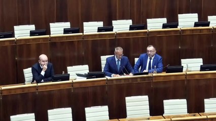 NRSR - 1. pokus o otvorenie schôdze k odvolávaniu ministra zdravotníctva K. Šaška