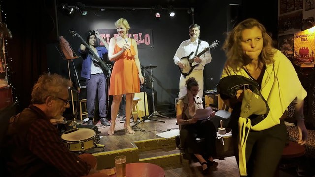 (Viens danser) le s'couss'roule